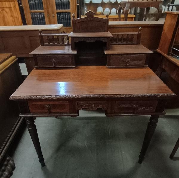 Stodola.cz - Writing desk