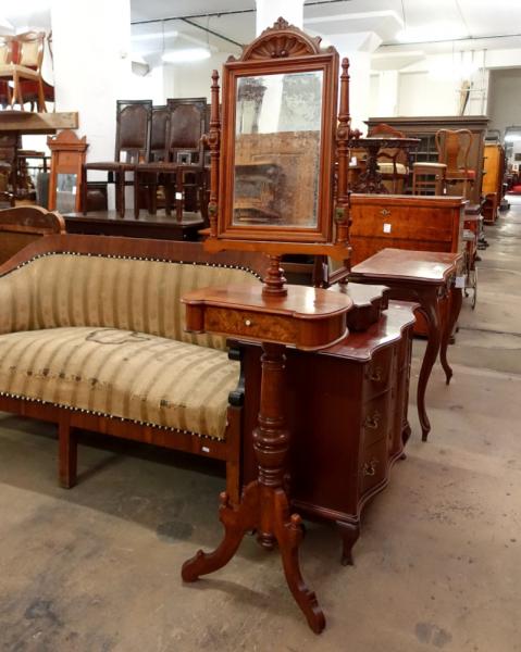 Stodola.cz - Toaletka se zrcadlem