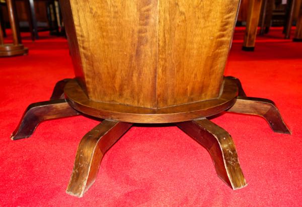 Stodola.cz - Jídelní stůl